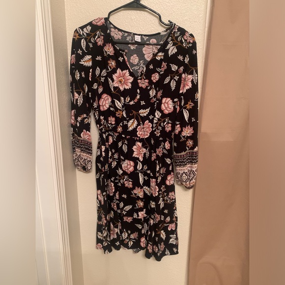Old Navy Flower Dress - Picture 1 of 2